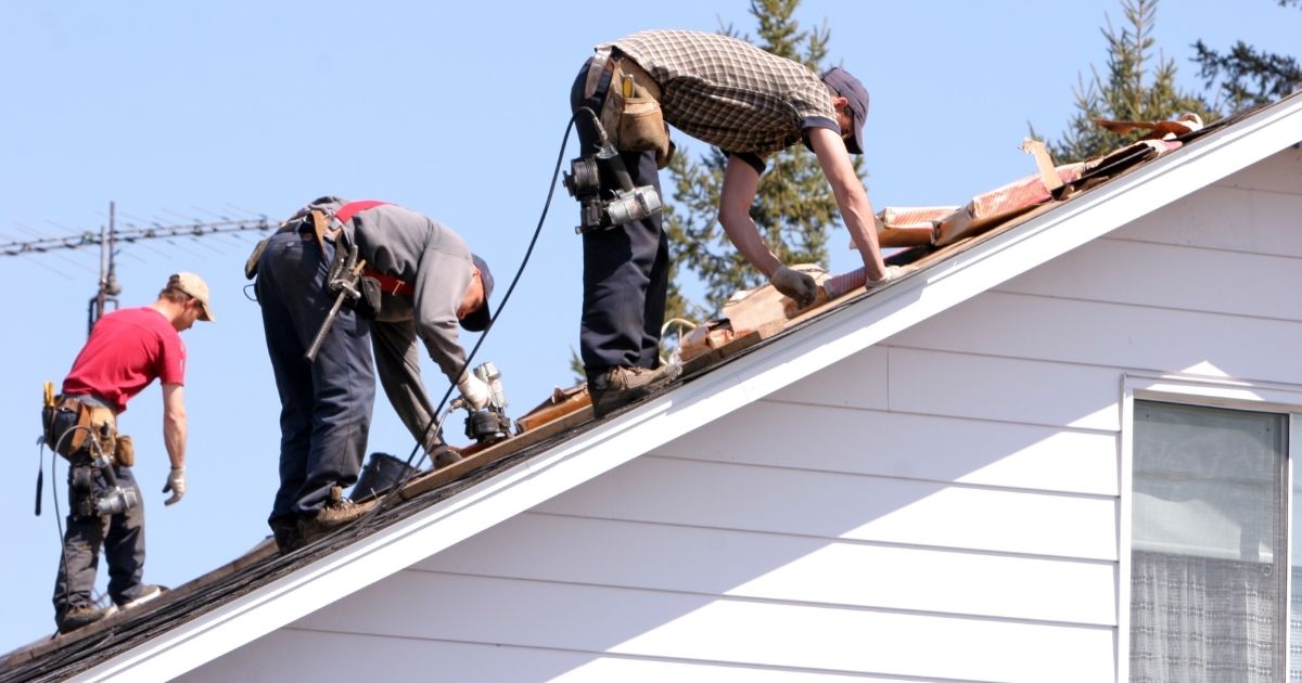 3 Major Factors that Impact the Cost of Your Roof Repair Service